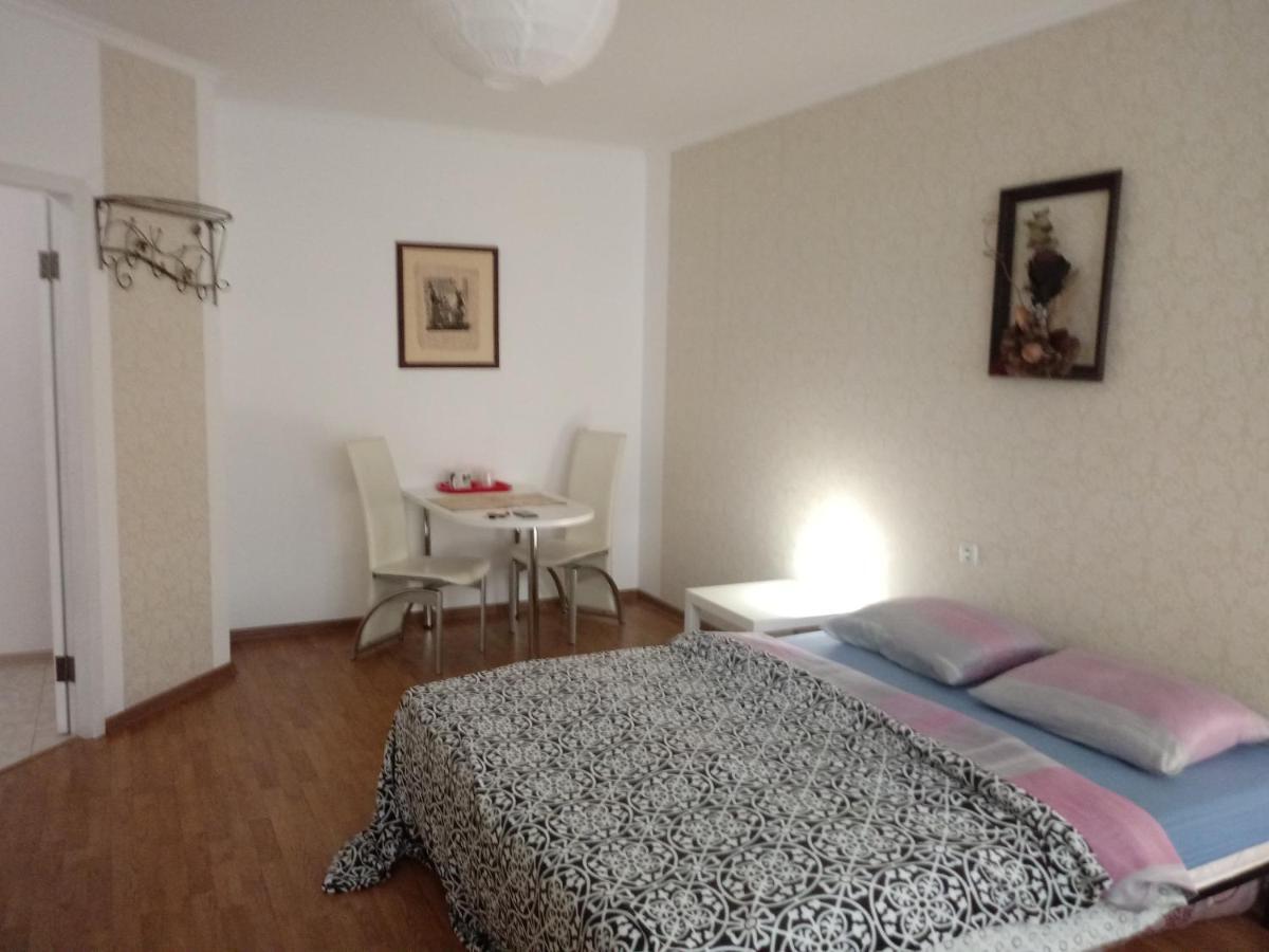 Apartment On Akademika Sakharova Ivano-Frankivs'k Luaran gambar